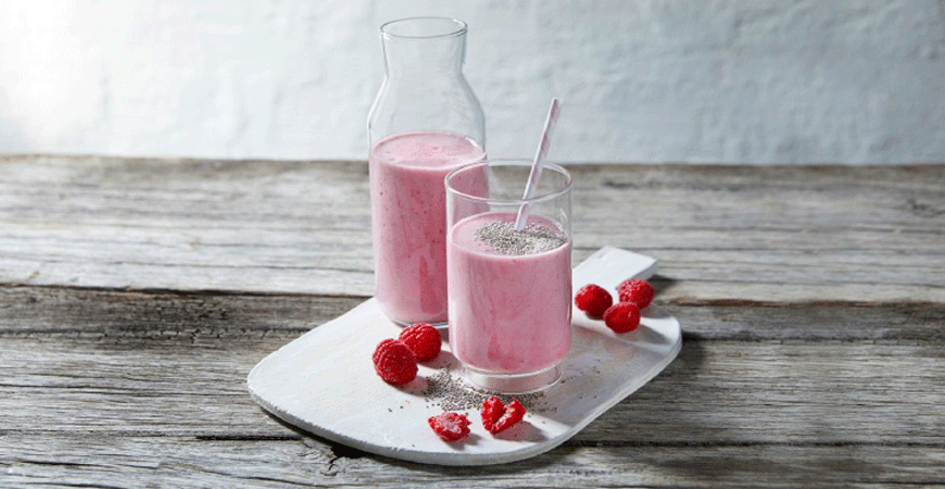 شیک پروتئین توت‌ فرنگی ـ شیر سویا